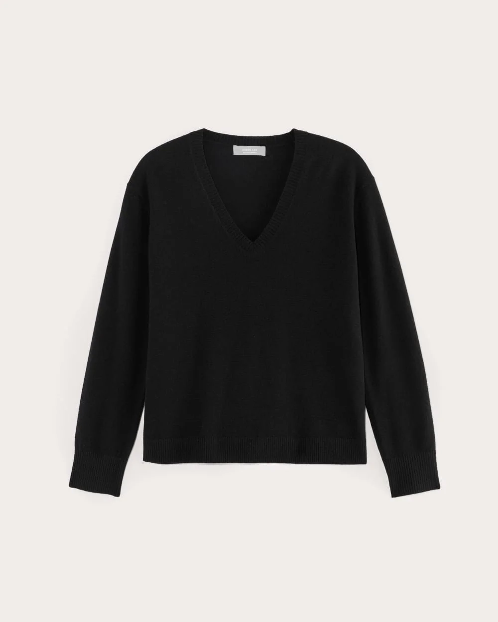 The Classic V in Cashmere | Black (4)