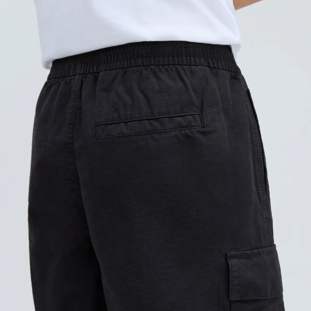 The Cotton Linen Short | Black (4)
