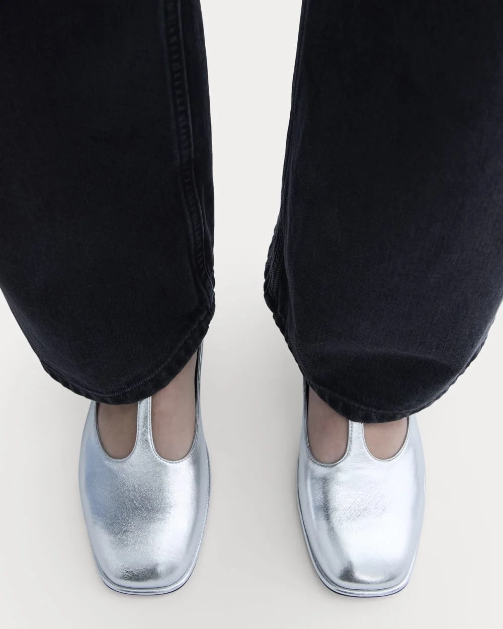The Leather T-Strap Flat | Silver (4)