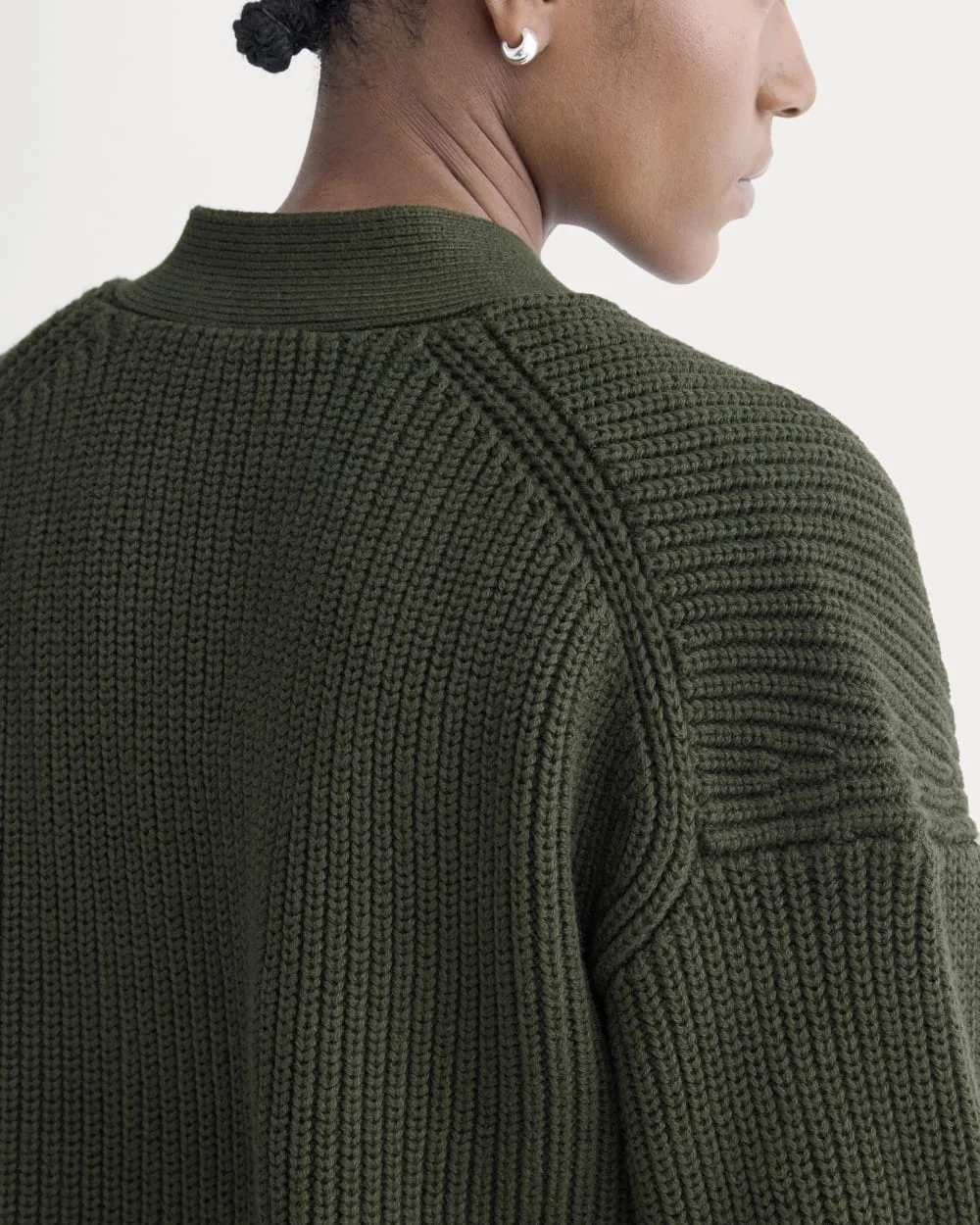 The Boxy Cardigan in Everyday Cotton | Dark Green (5)