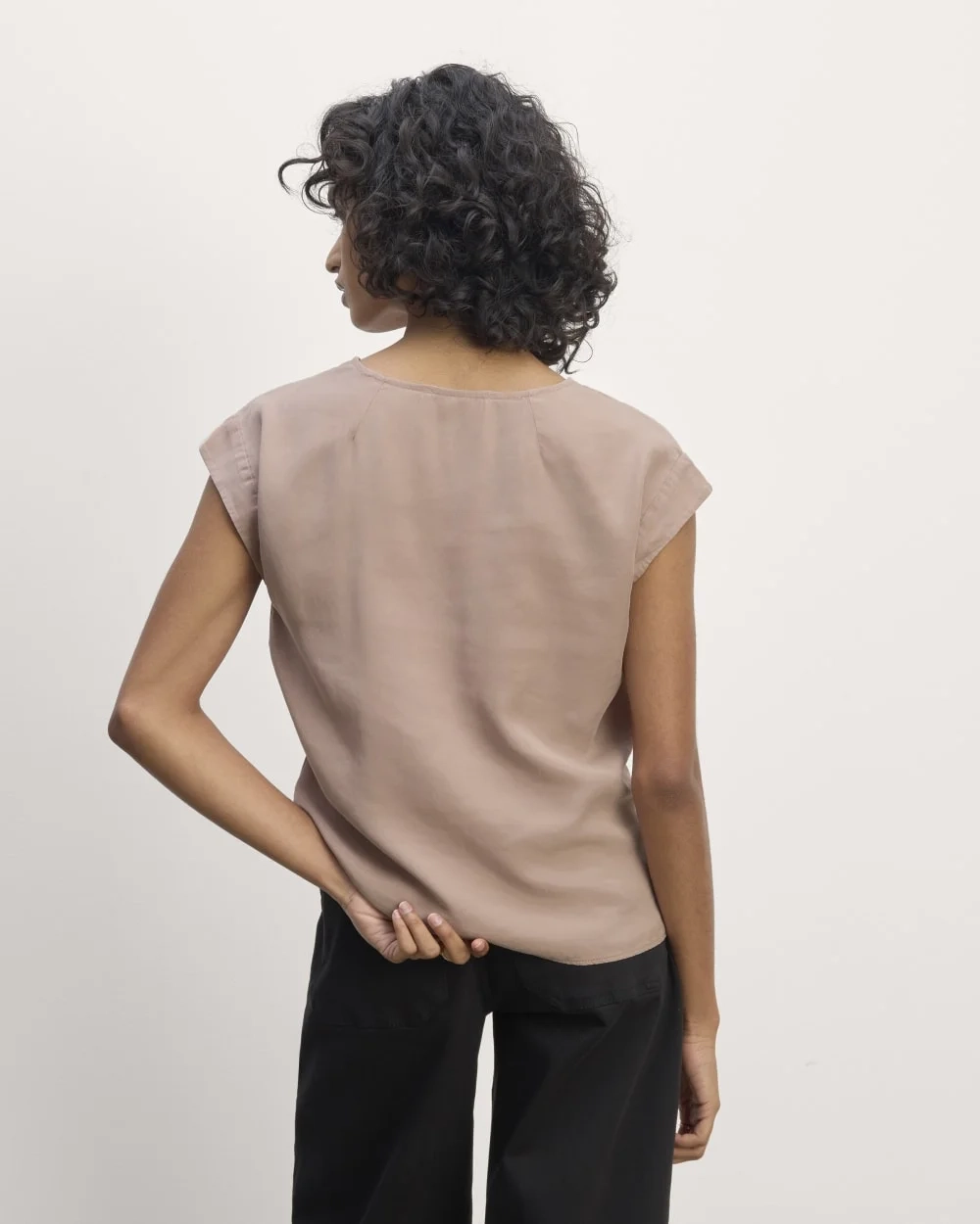 The Muscle Top in Butterlite | Dusty Rose (5)