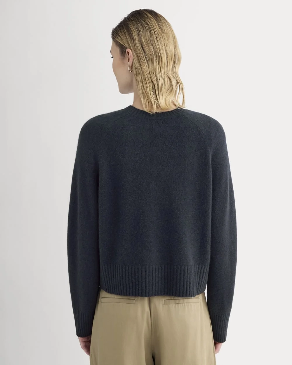The Boxy Crew in Cashmere | Navy (3)