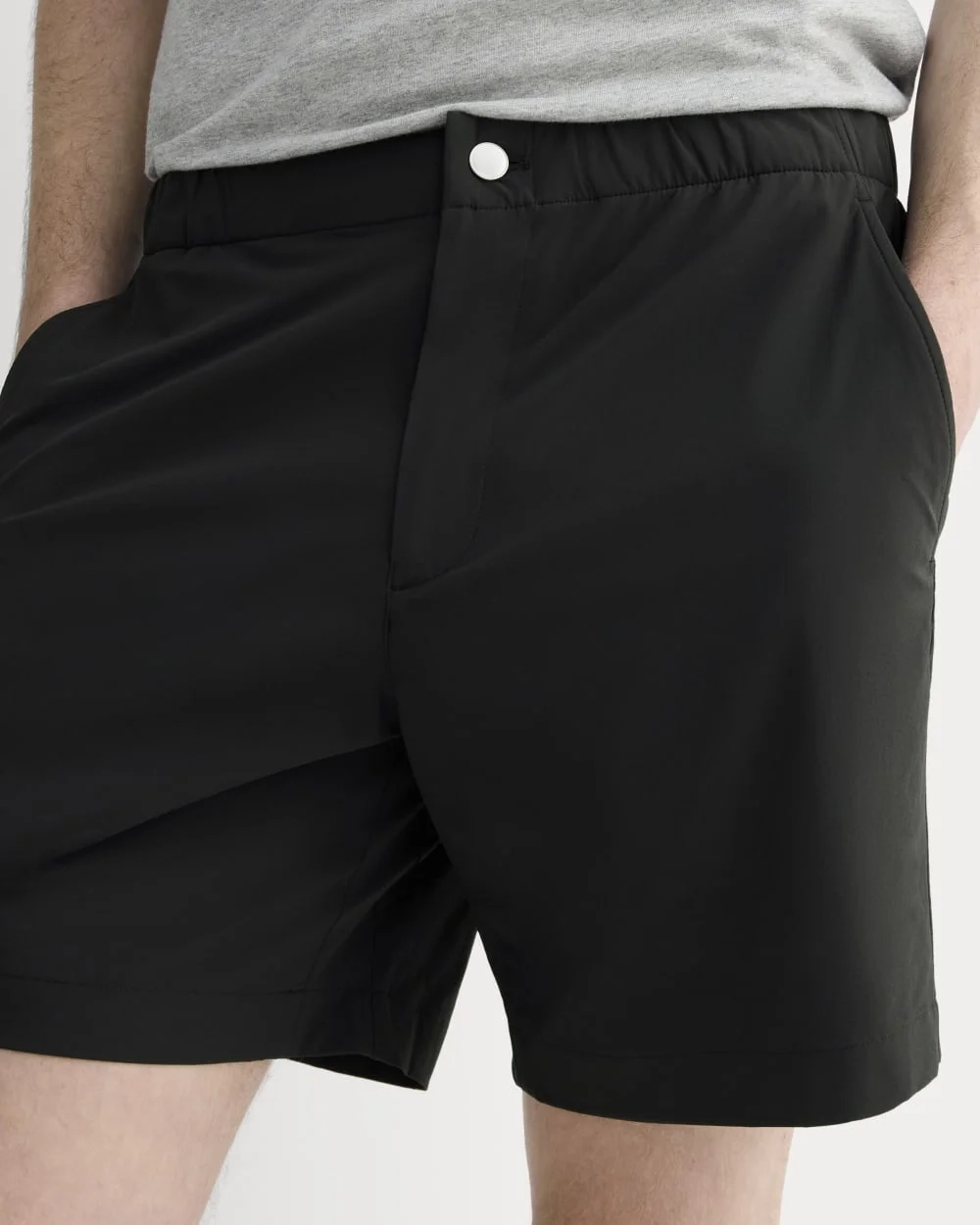 The Tech Pull-On Short | Black (4)