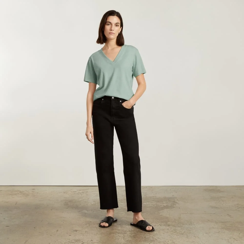 The Vintage V-Neck Hemp Tee | White Sage (6)