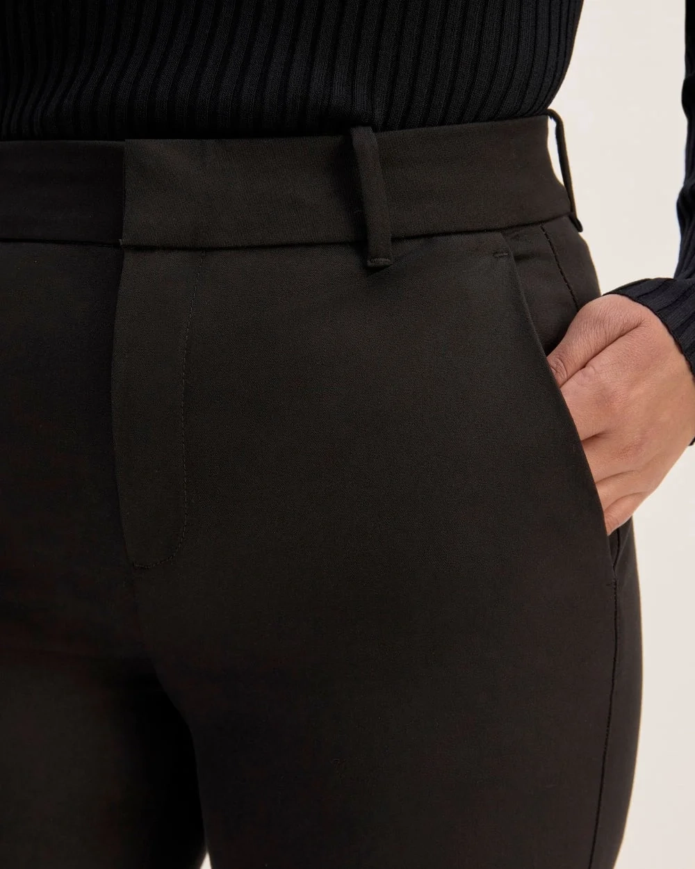 The Bi-Stretch Flare Pant | Black (4)