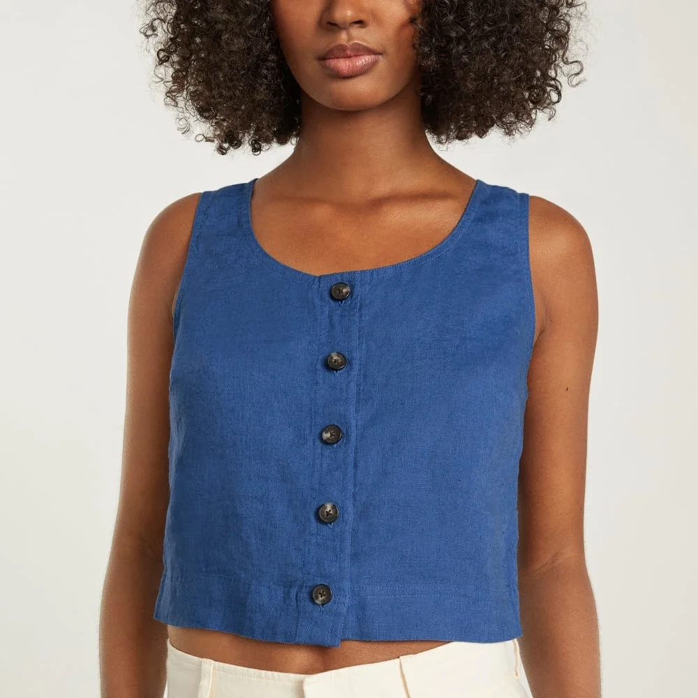 The Linen Button-Front Crop Tank | Deep Blue (4)