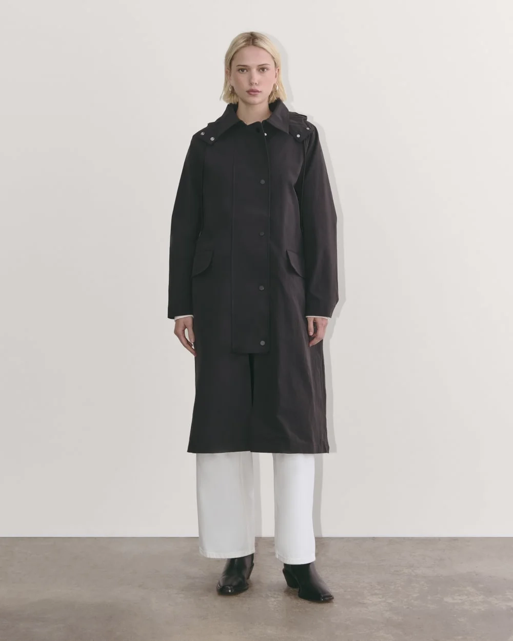 The Oversized Anorak | Black (4)