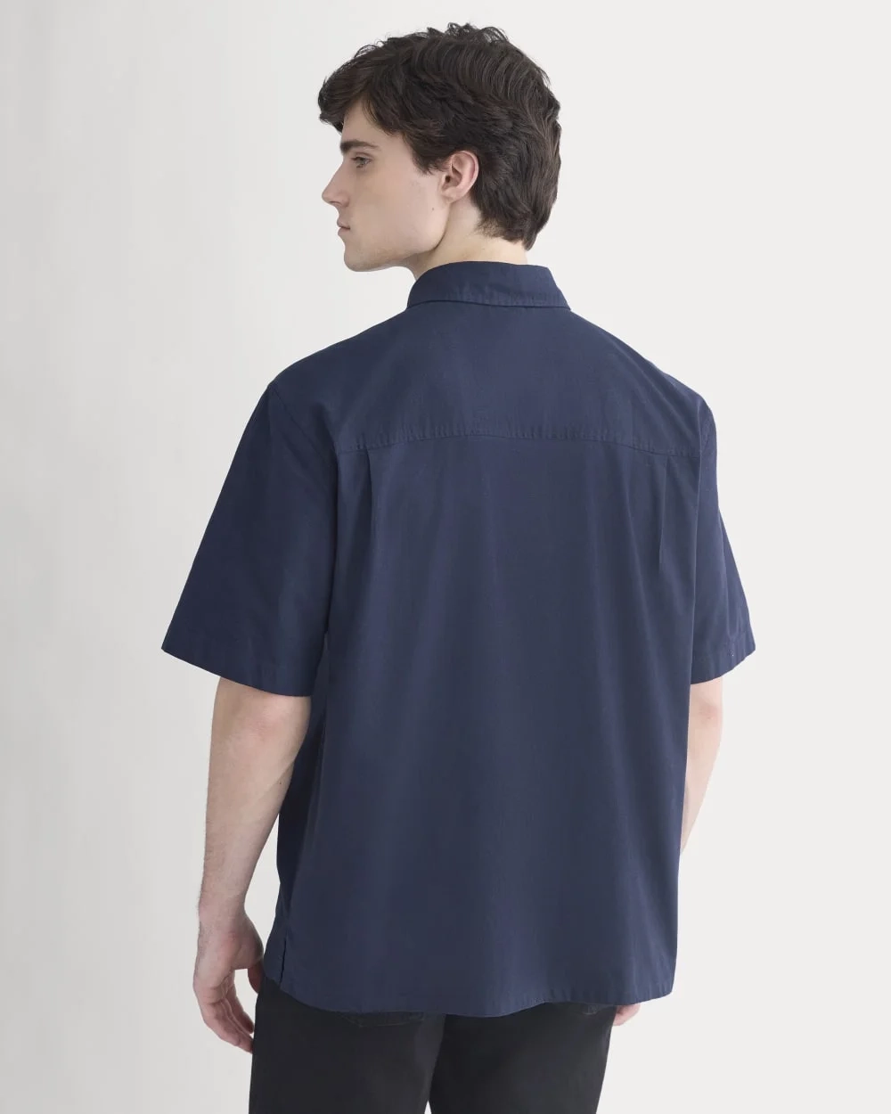 Lightweight Short-Sleeve Oxford | Navy (4)