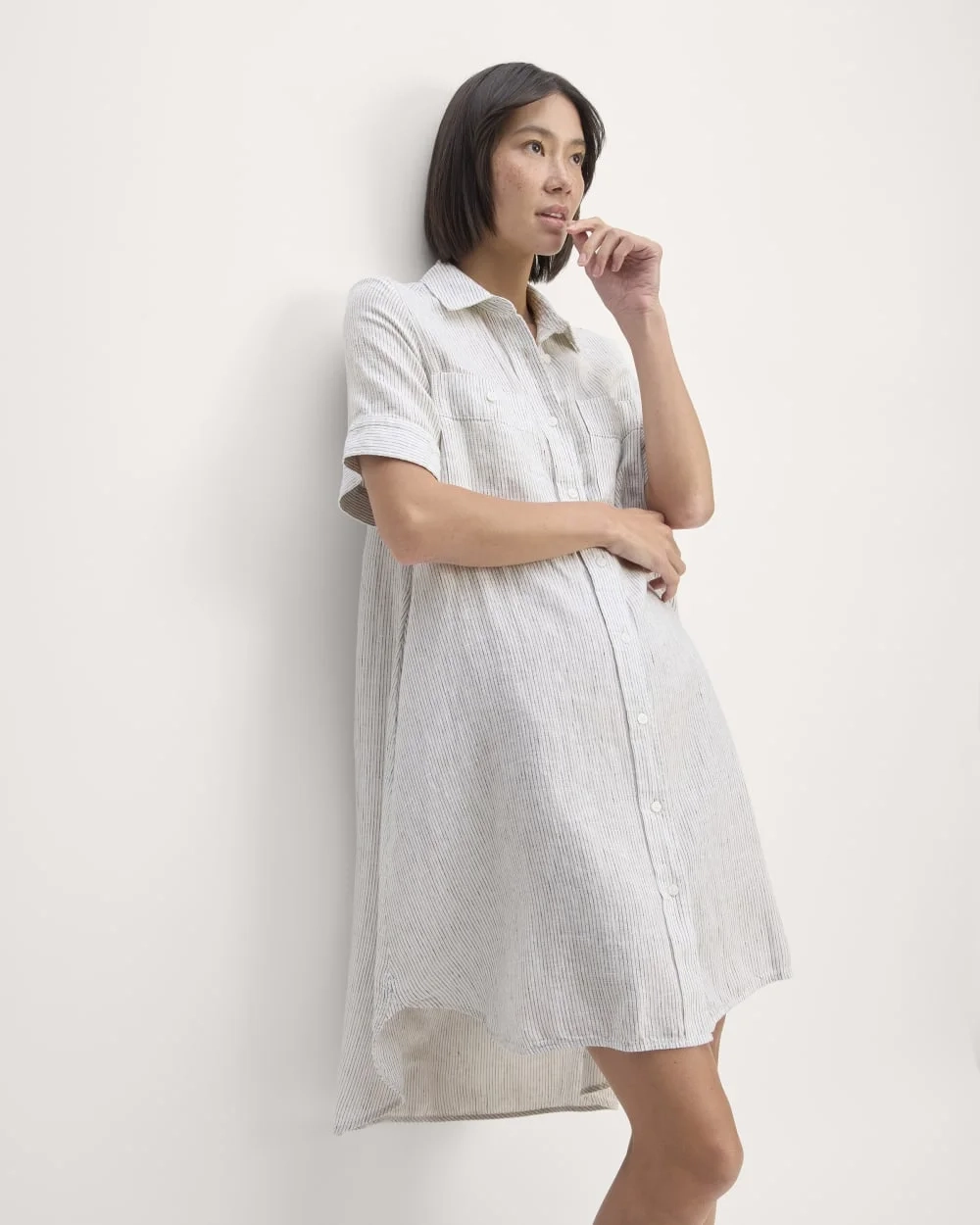 The Daytripper Dress in Linen | White / Black (6)