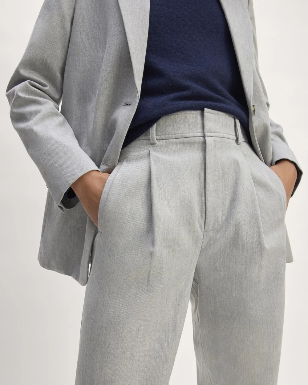 The Draper Pleated Pant in Buttersmooth | Heather Steel | 32" Inseam (4)