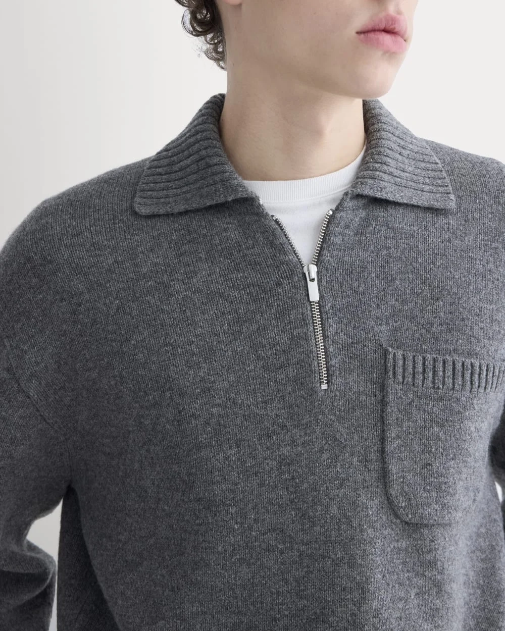 Luxe Merino Quarter-Zip Pullover | Heathered Charcoal (6)