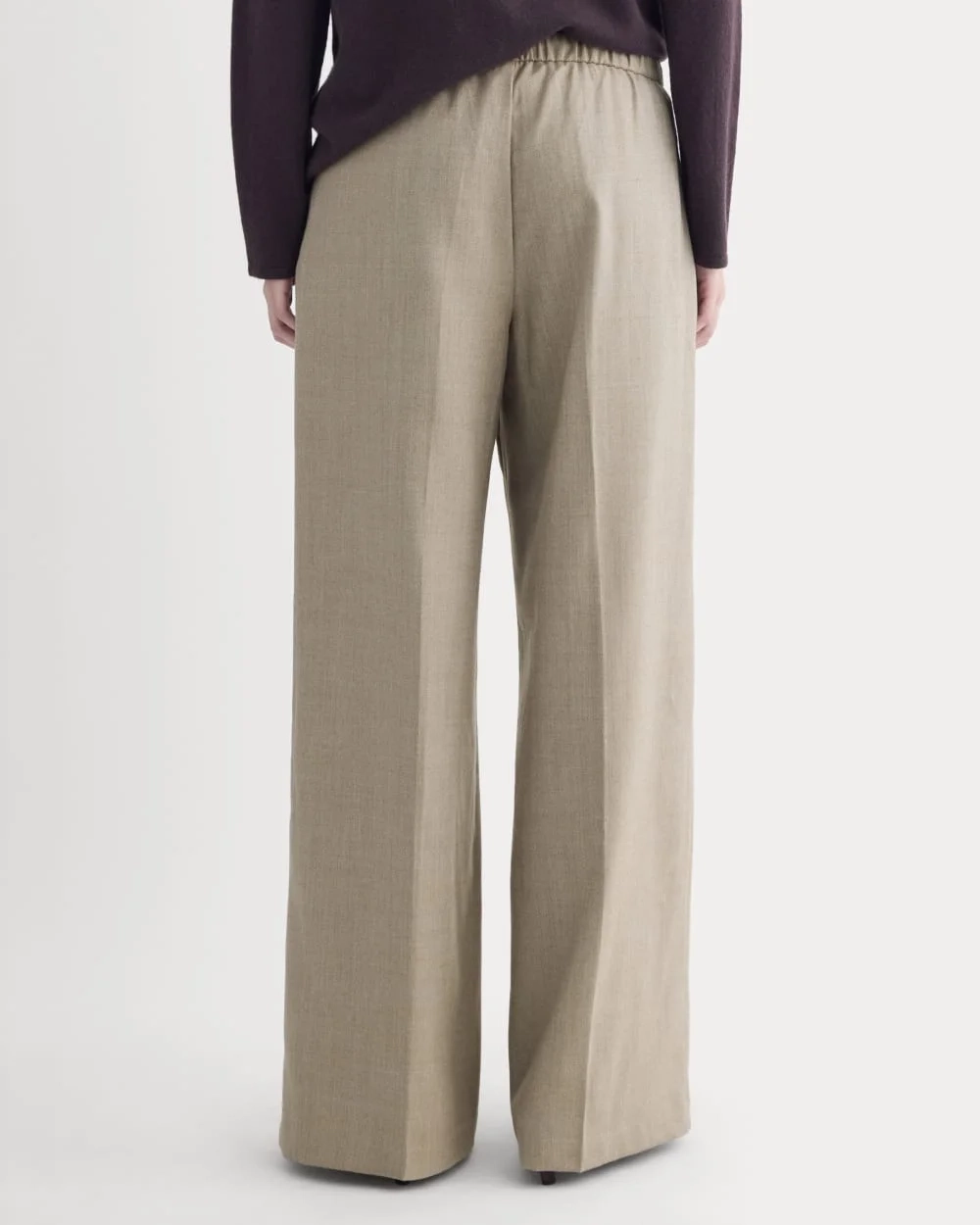 The Pull-On Trouser in Tailor Twill | Light Taupe (5)