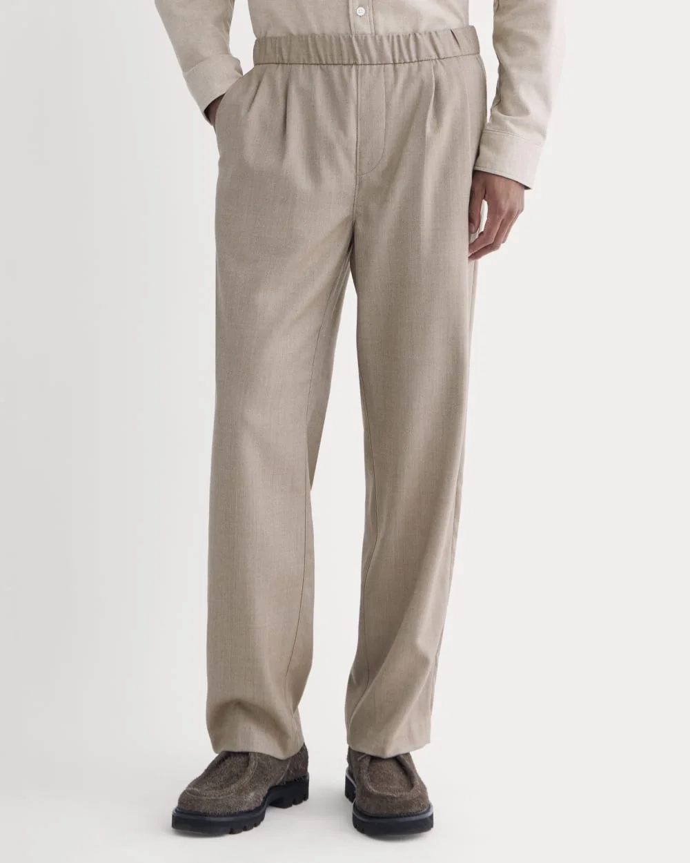 Pleated Trouser in Tailor Twill | Light Taupe (5)