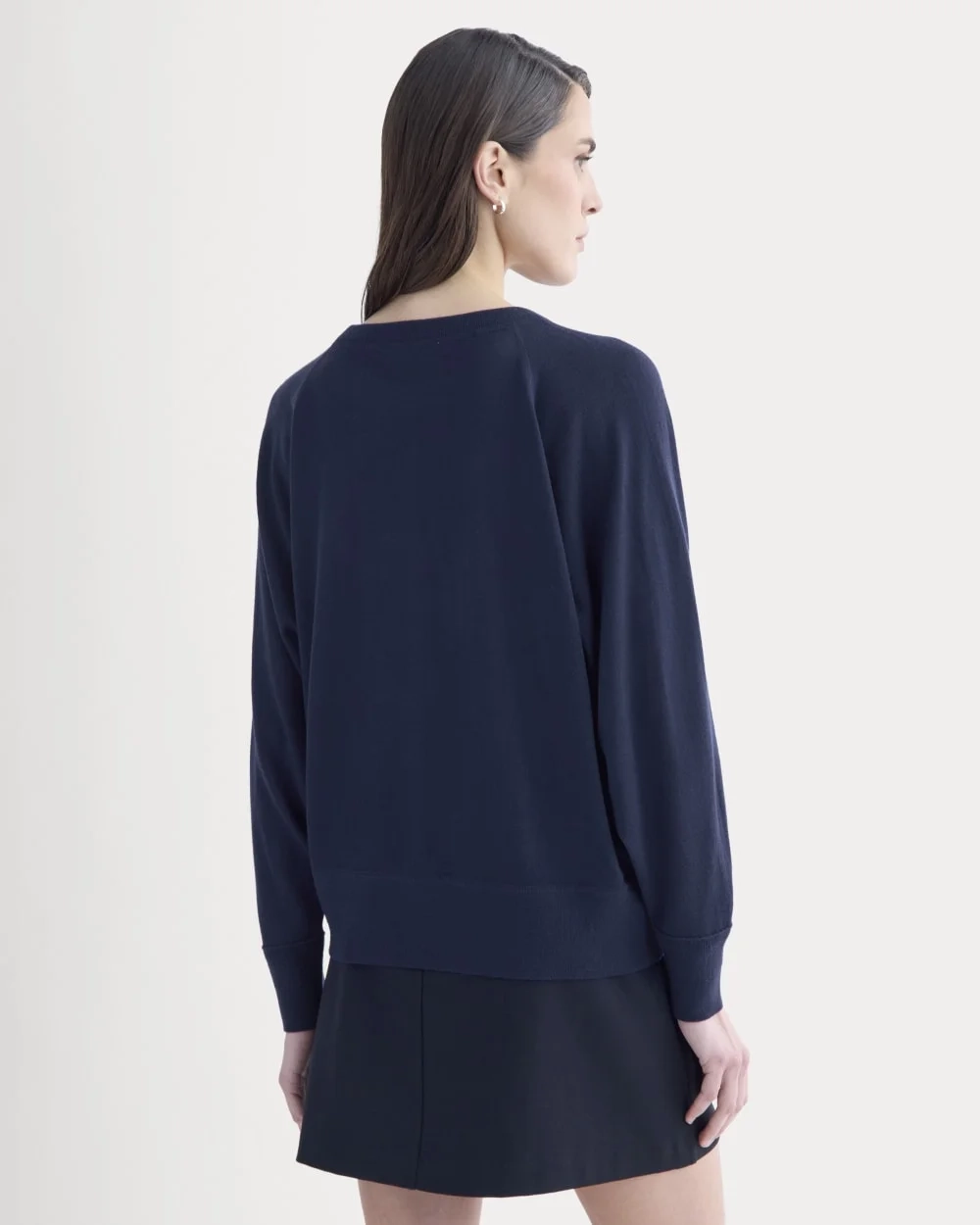 Raglan Sweater in Ultrasoft Merino | Rich Navy (4)