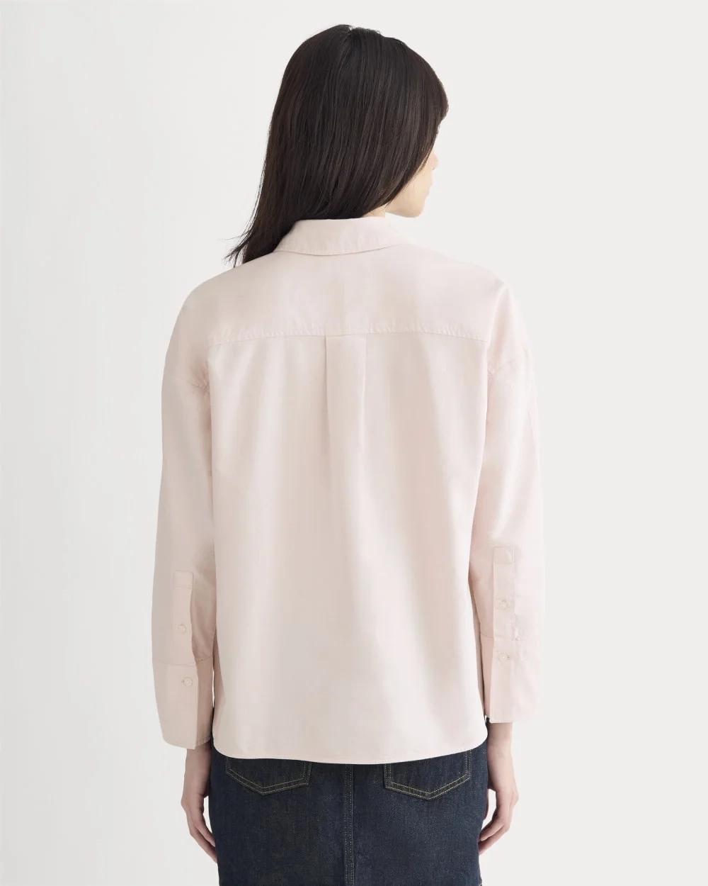 The Boxy Oxford | Rose Quartz Chambray (3)