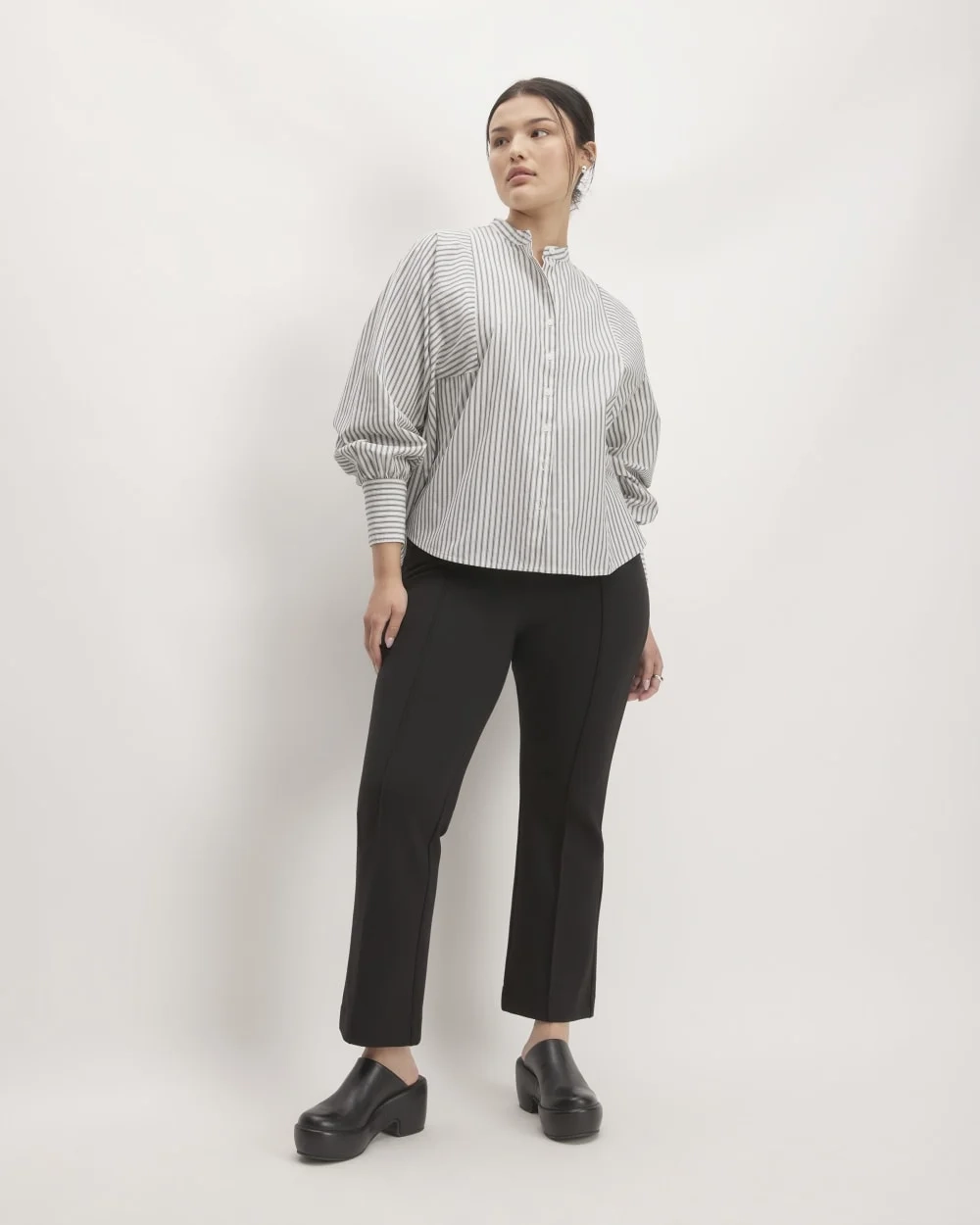 The Oversized Raglan Shirt | Bone/Navy (3)