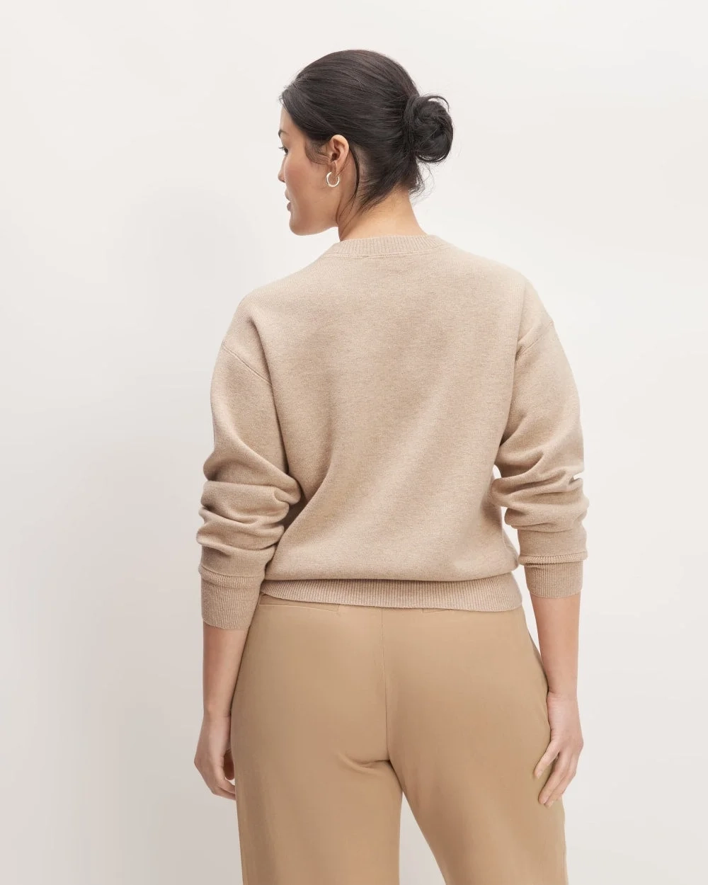 The Cotton-Merino Sweatshirt | Warm Oat Heather (6)