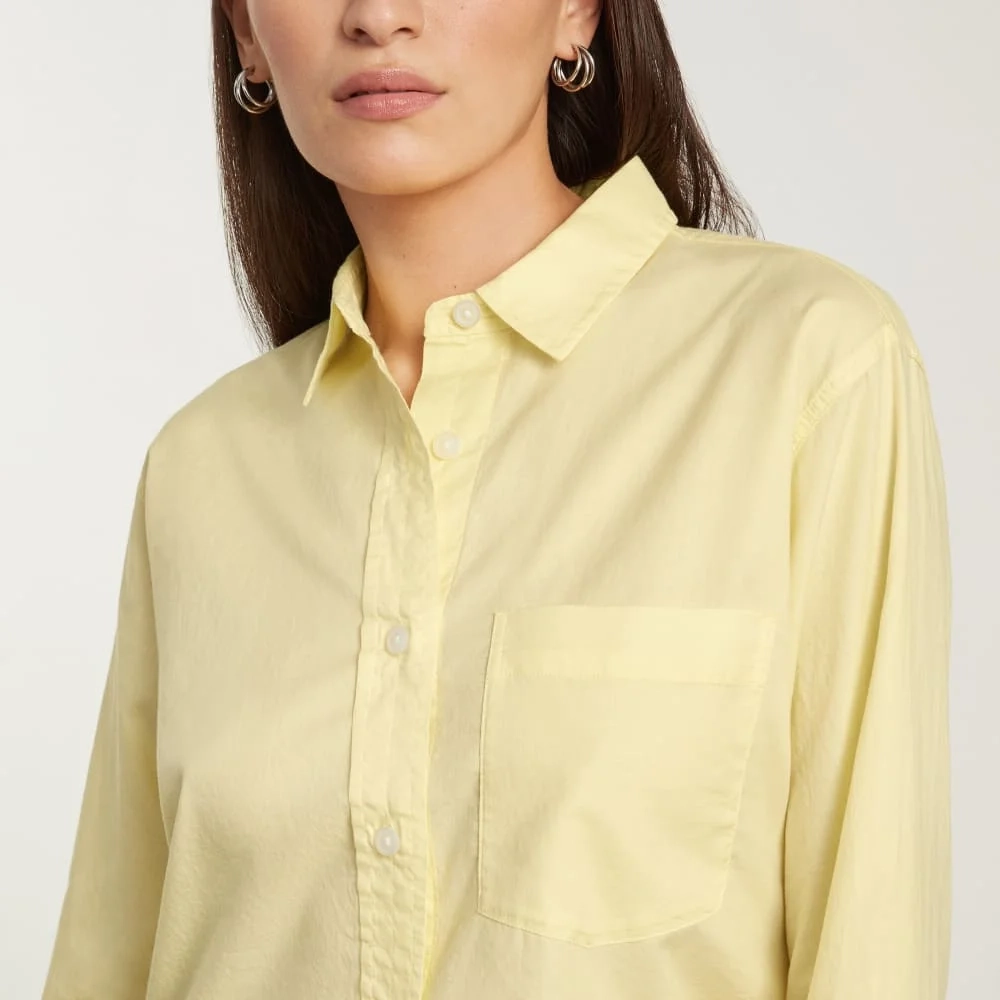 The Way-Short Shirt in Silky Cotton | Pastel Yellow (3)