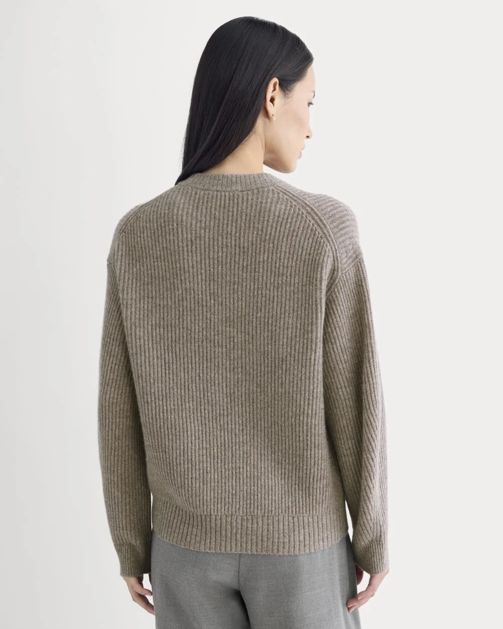 The Cocoon Crew in Wool Cashmere | Light Heathered Taupe (2)