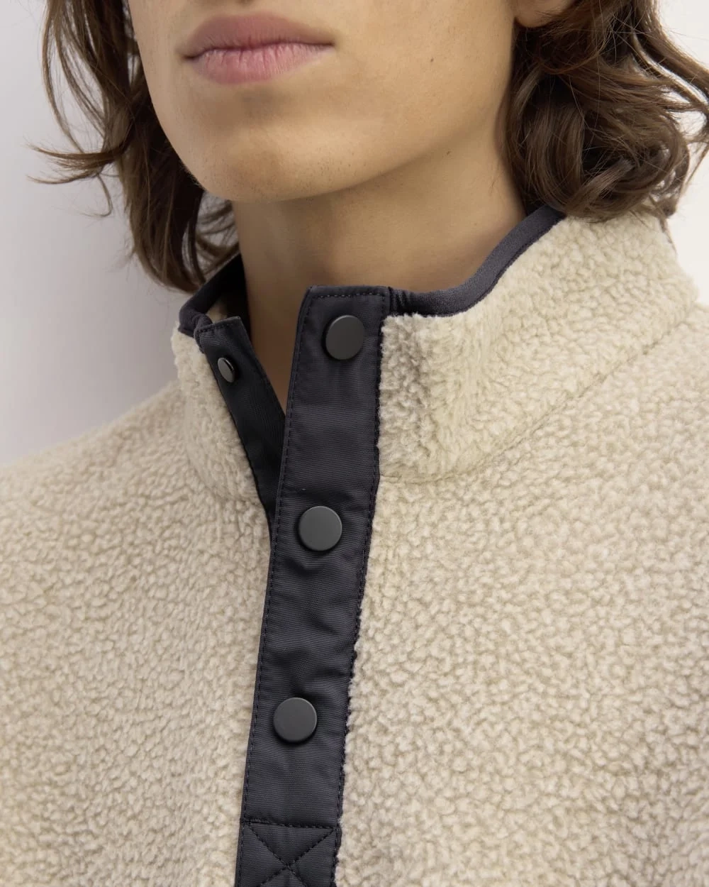 The ReNew Fleece Pullover | Oatmeal (4)