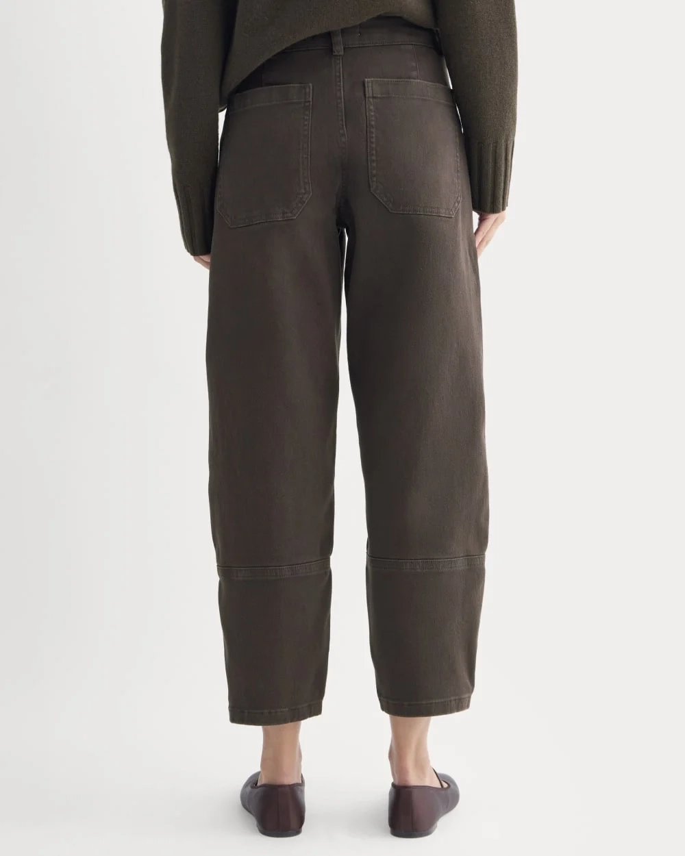 The Utility Barrel Pant | Dark Chocolate | Regular (5)