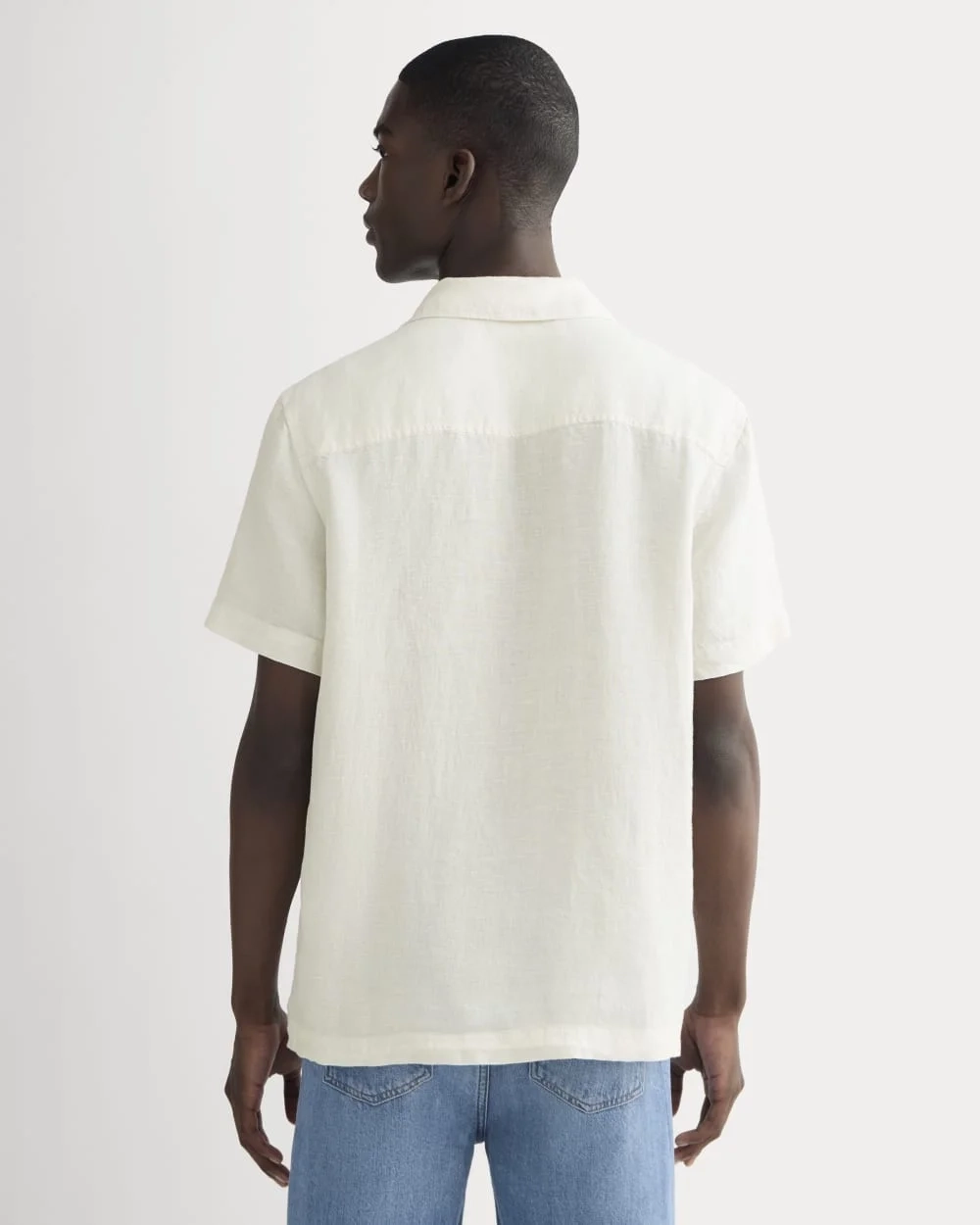 The Resort Shirt in Linen | Natural Chambray (4)