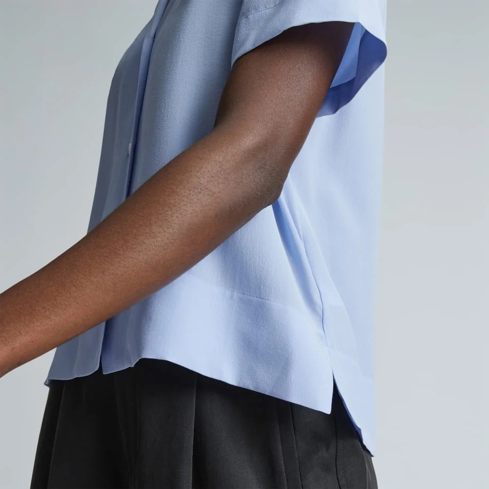The Notch Shirt in Washable Silk | Periwinkle (3)