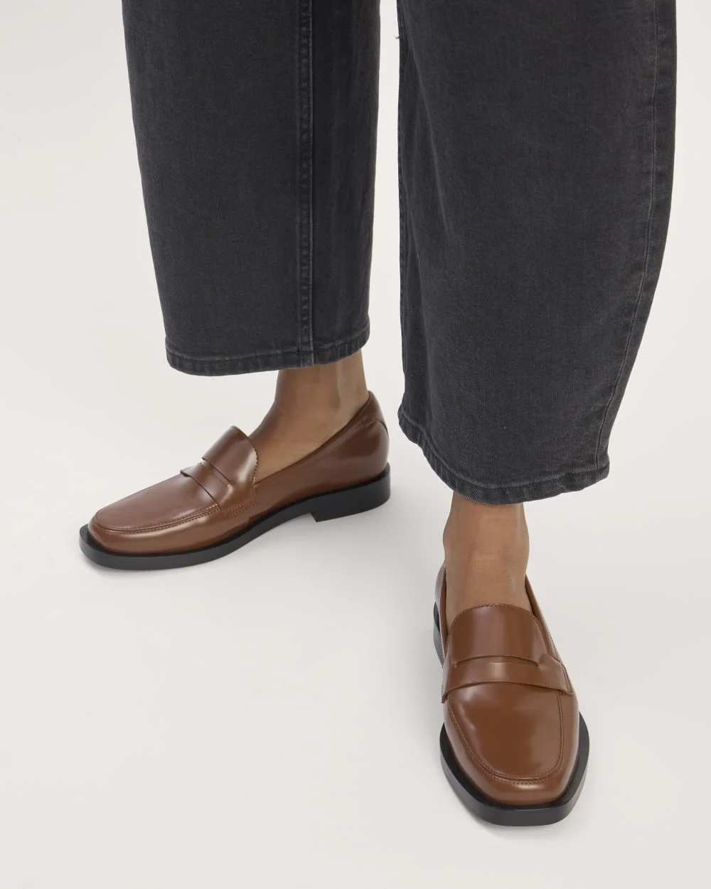 The Penny Loafer | Rum (4)