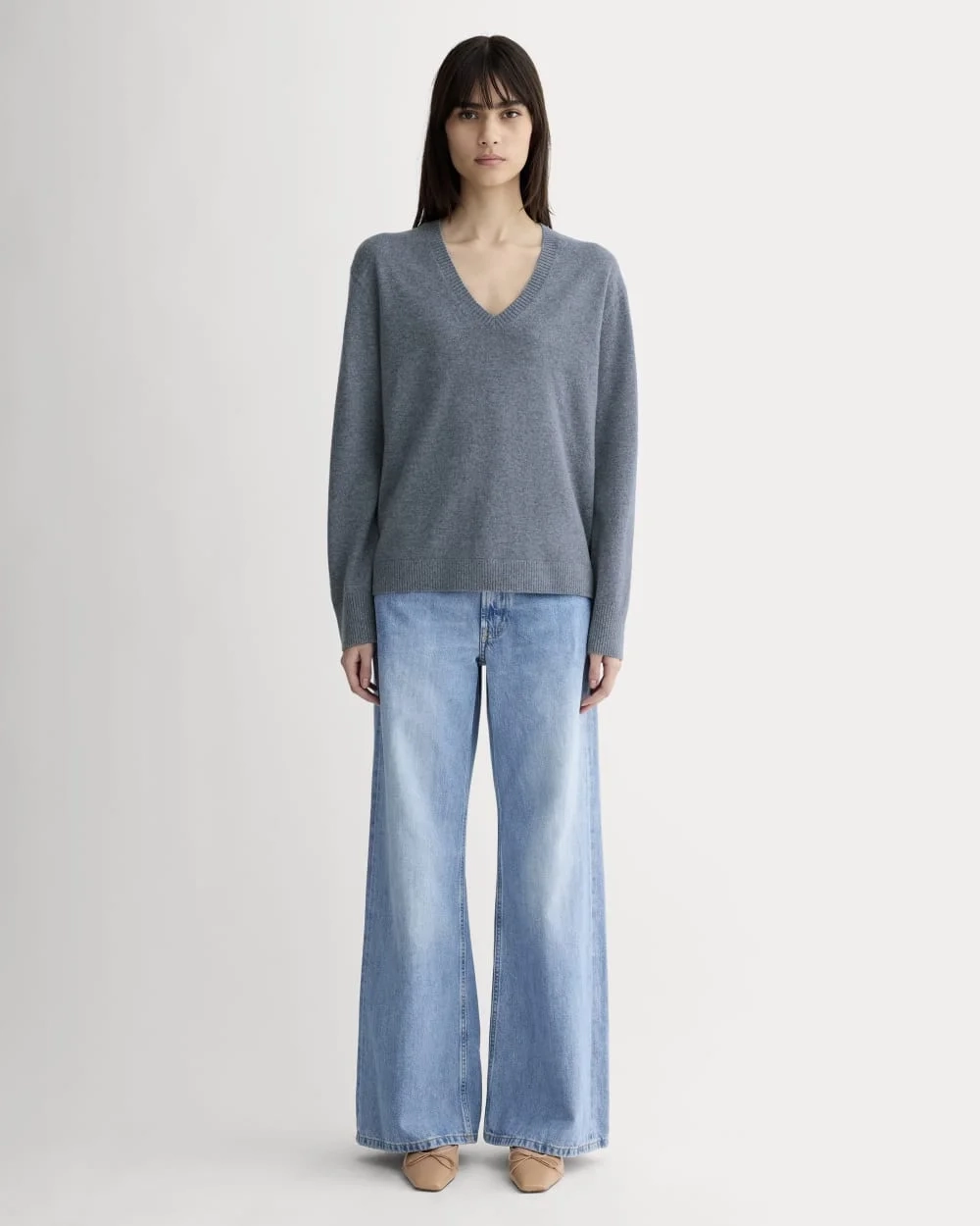 The Classic V in Cashmere | Denim Blue (3)