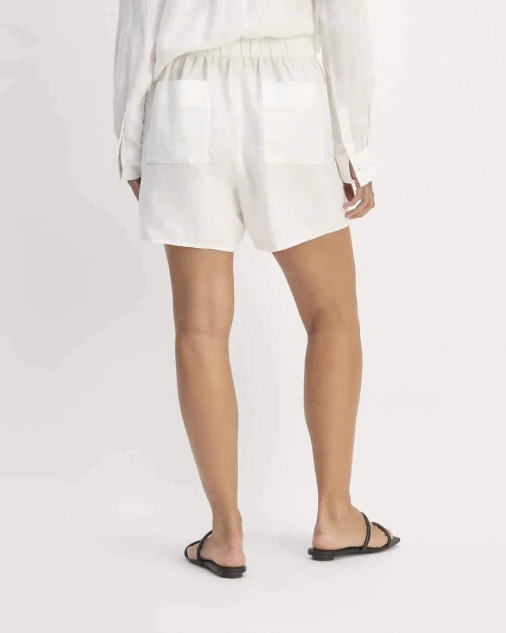 The Linen Easy Short | White (6)