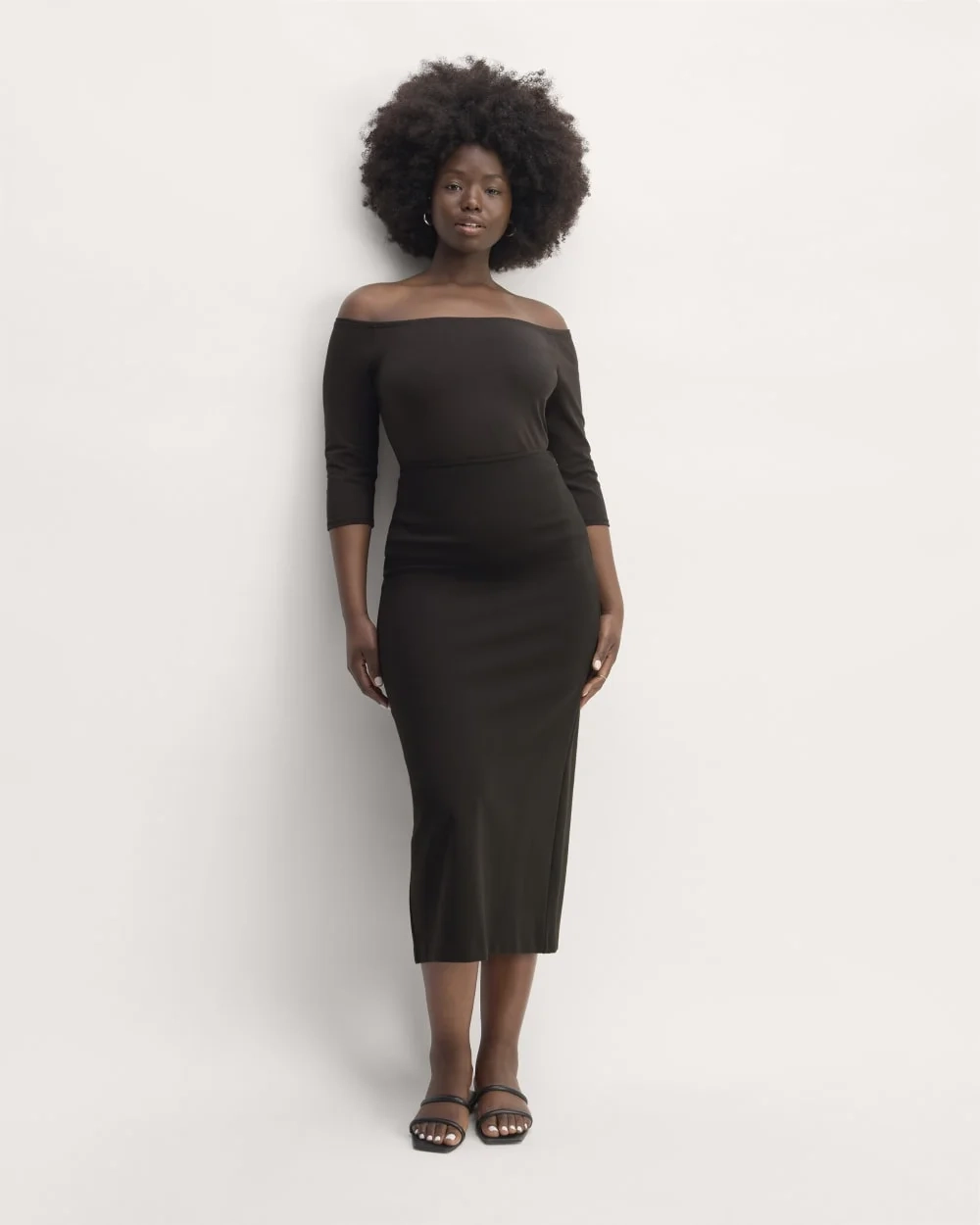 The Form Off-Shoulder Top | Black (5)