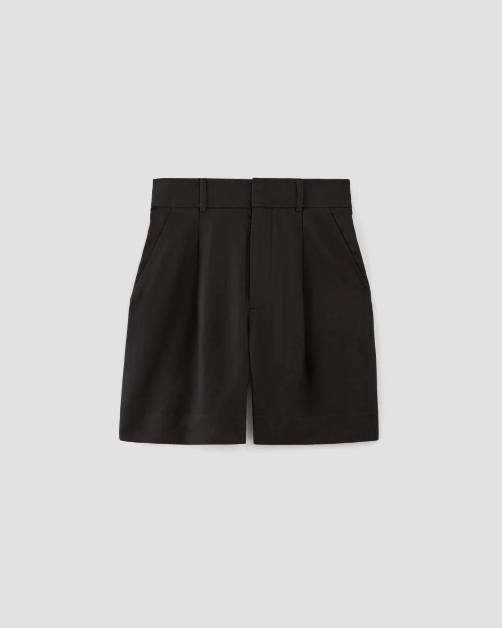 The Linen Way-High® Drape Short | Black (3)