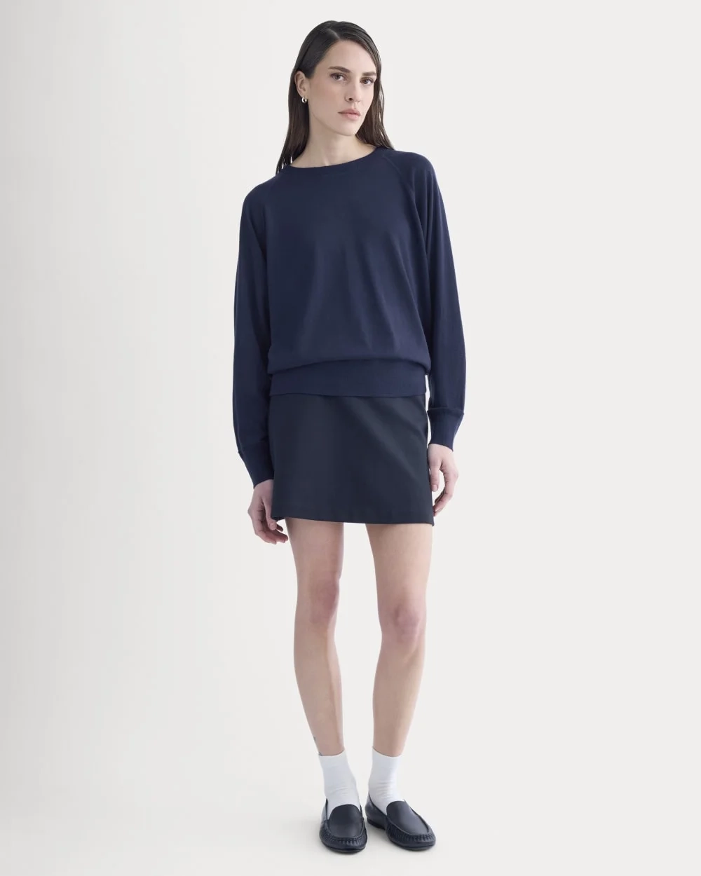 Raglan Sweater in Ultrasoft Merino | Rich Navy (5)