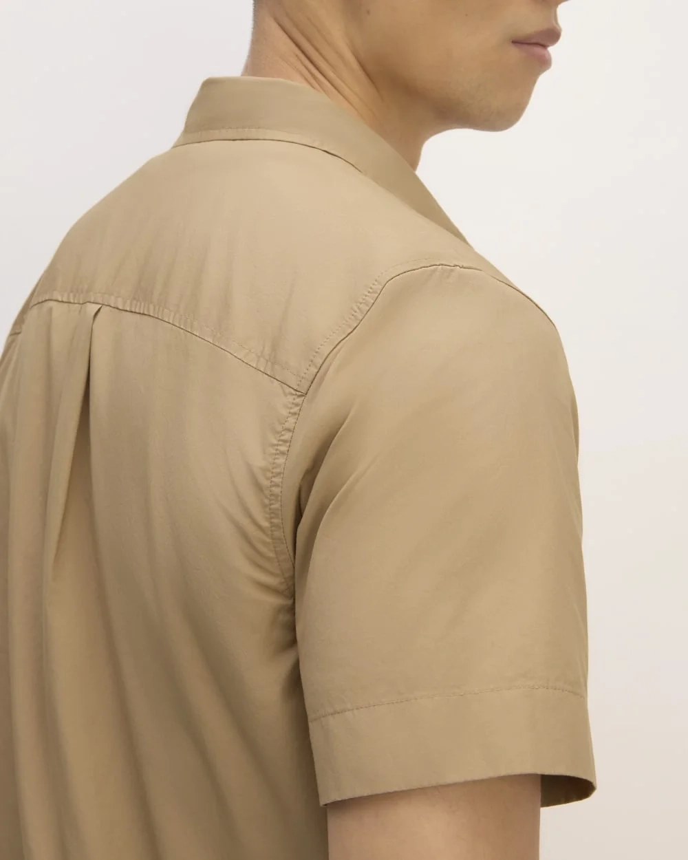The Supima® Short-Sleeve Poplin Shirt | Tiger's Eye (5)