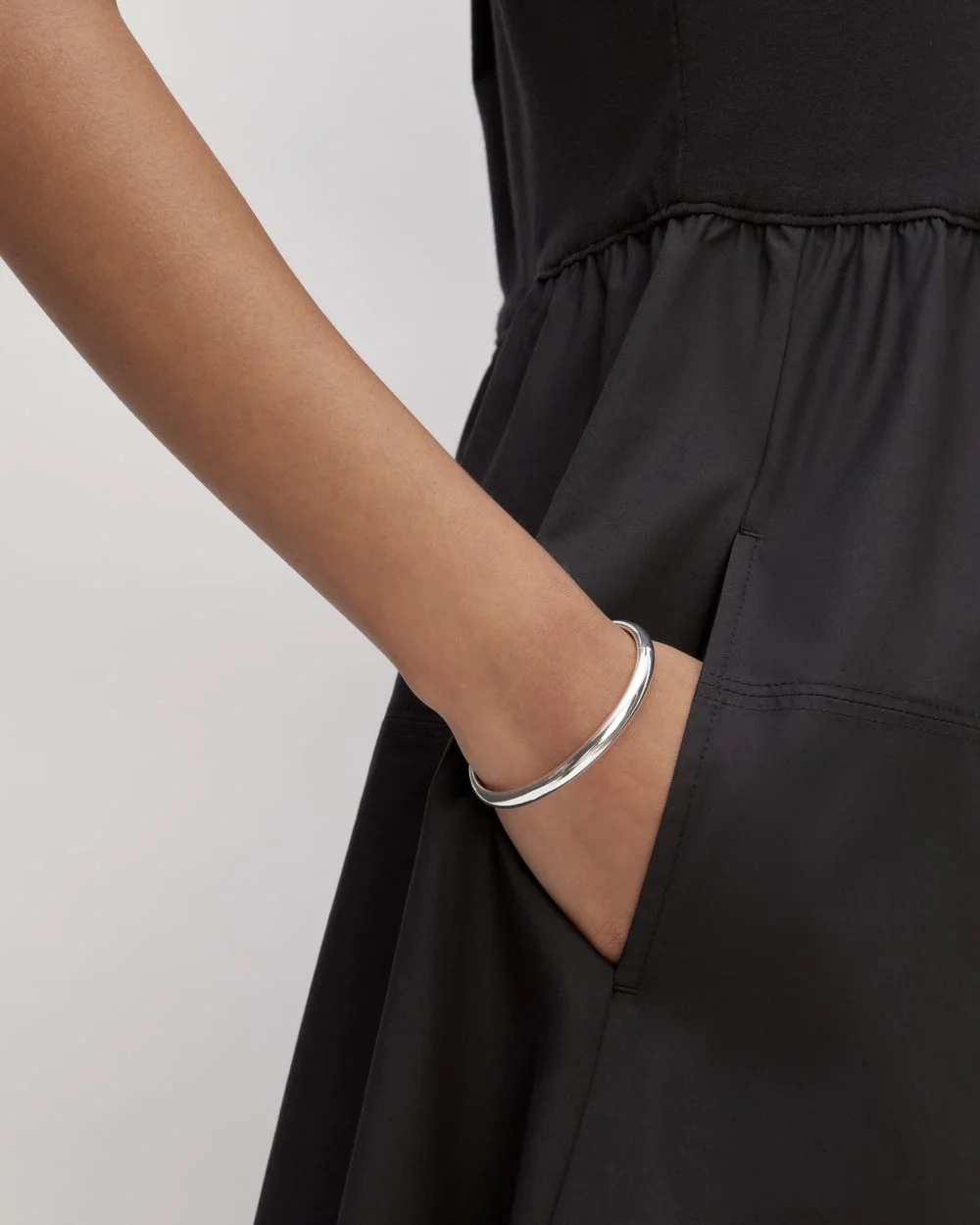 The Supima® Jersey Riviera Dress | Black (4)