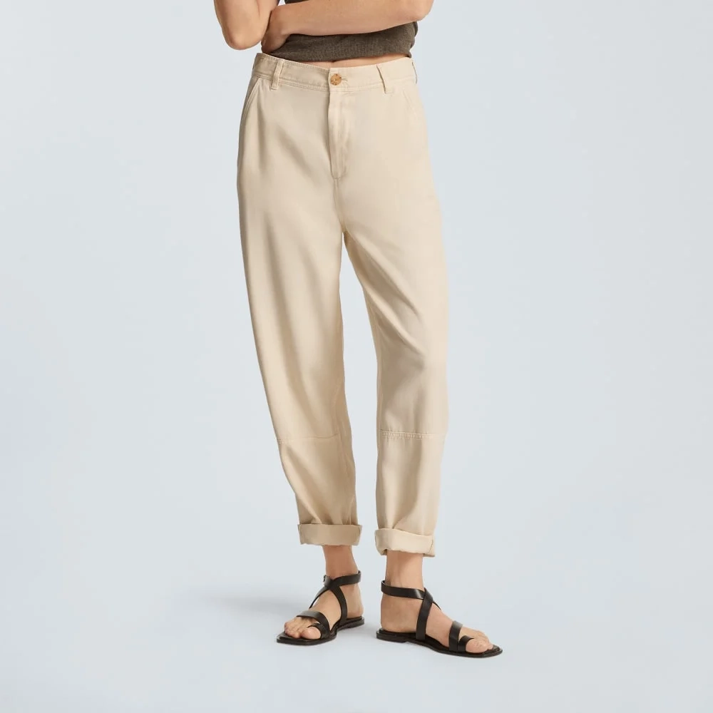 The Chino in Buttersoft | Parchment (3)