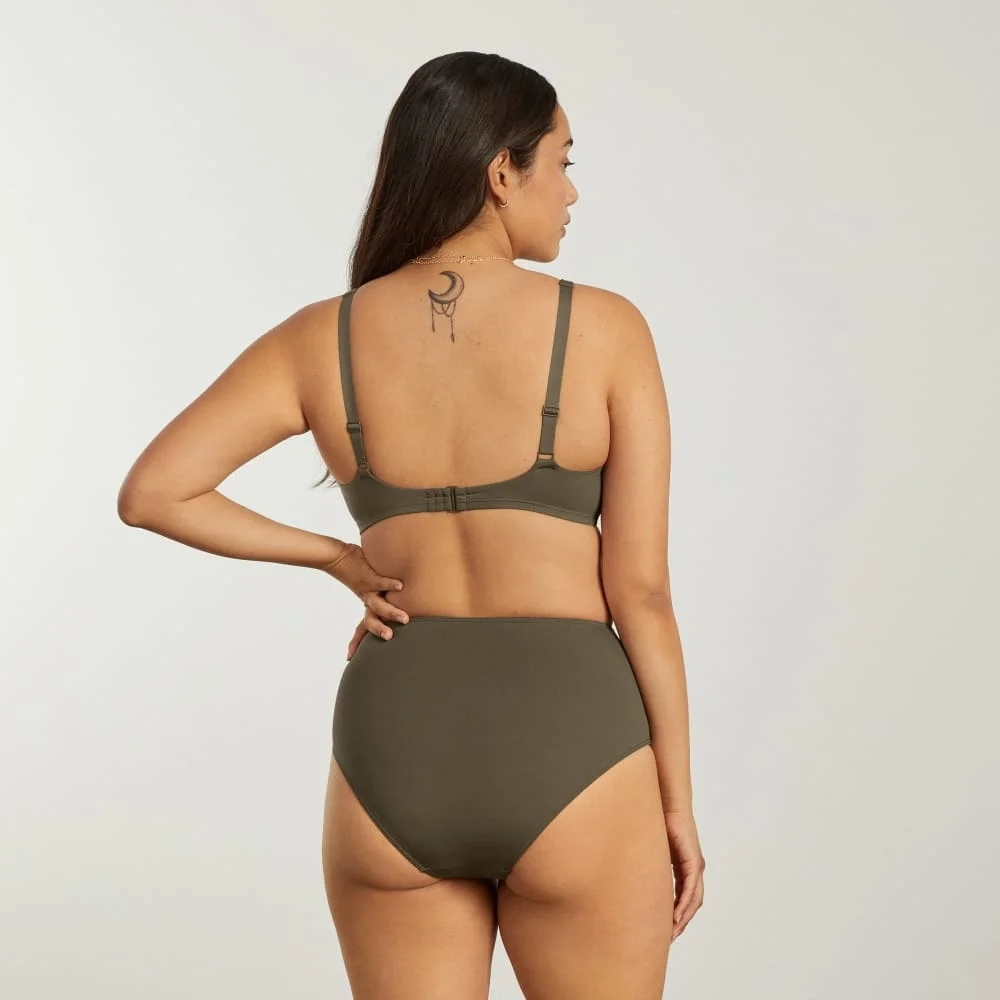The Square-Neck Bikini Top | Beech (8)