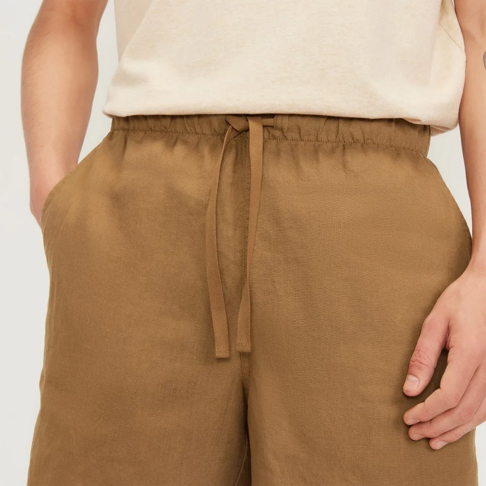 The Linen Easy Short | Toasted Coconut (4)