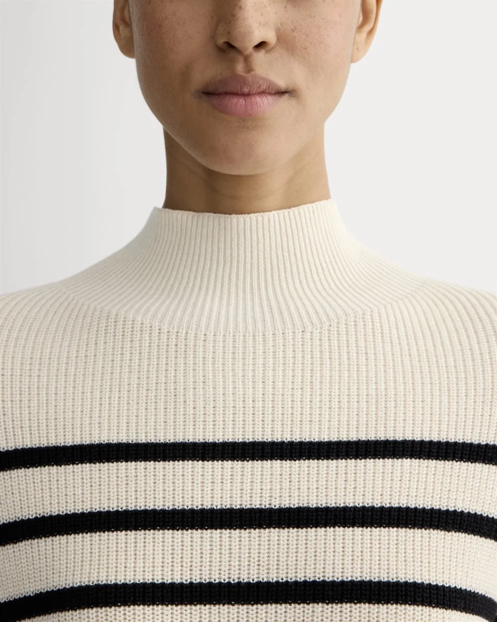 The Slouchy Funnel Neck in Everyday Cotton | Canvas / Black (5)