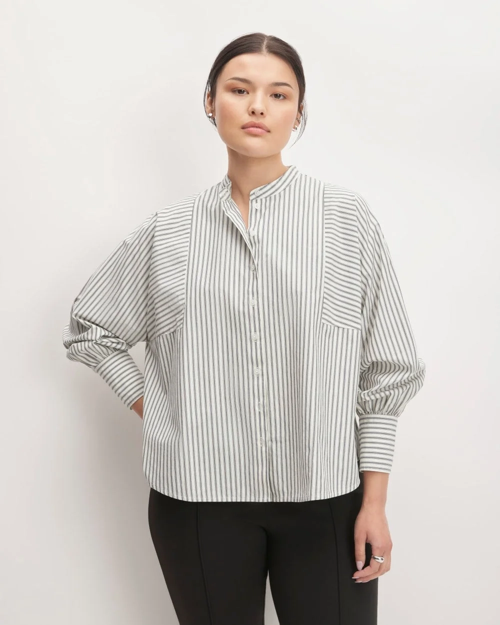 The Oversized Raglan Shirt | Bone/Navy