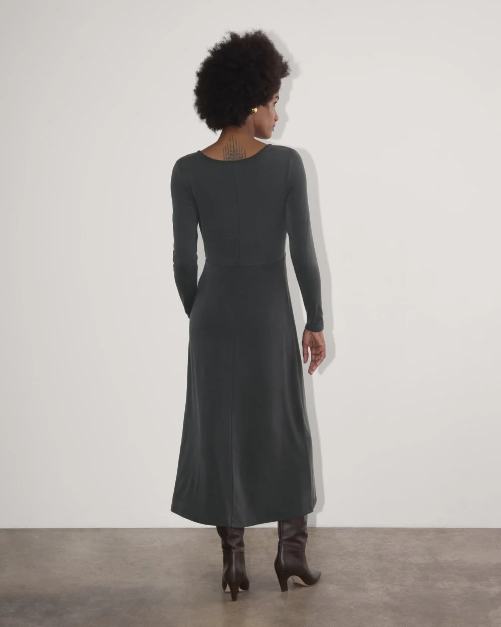 The Maddie Dress in Butterknit | Black (4)