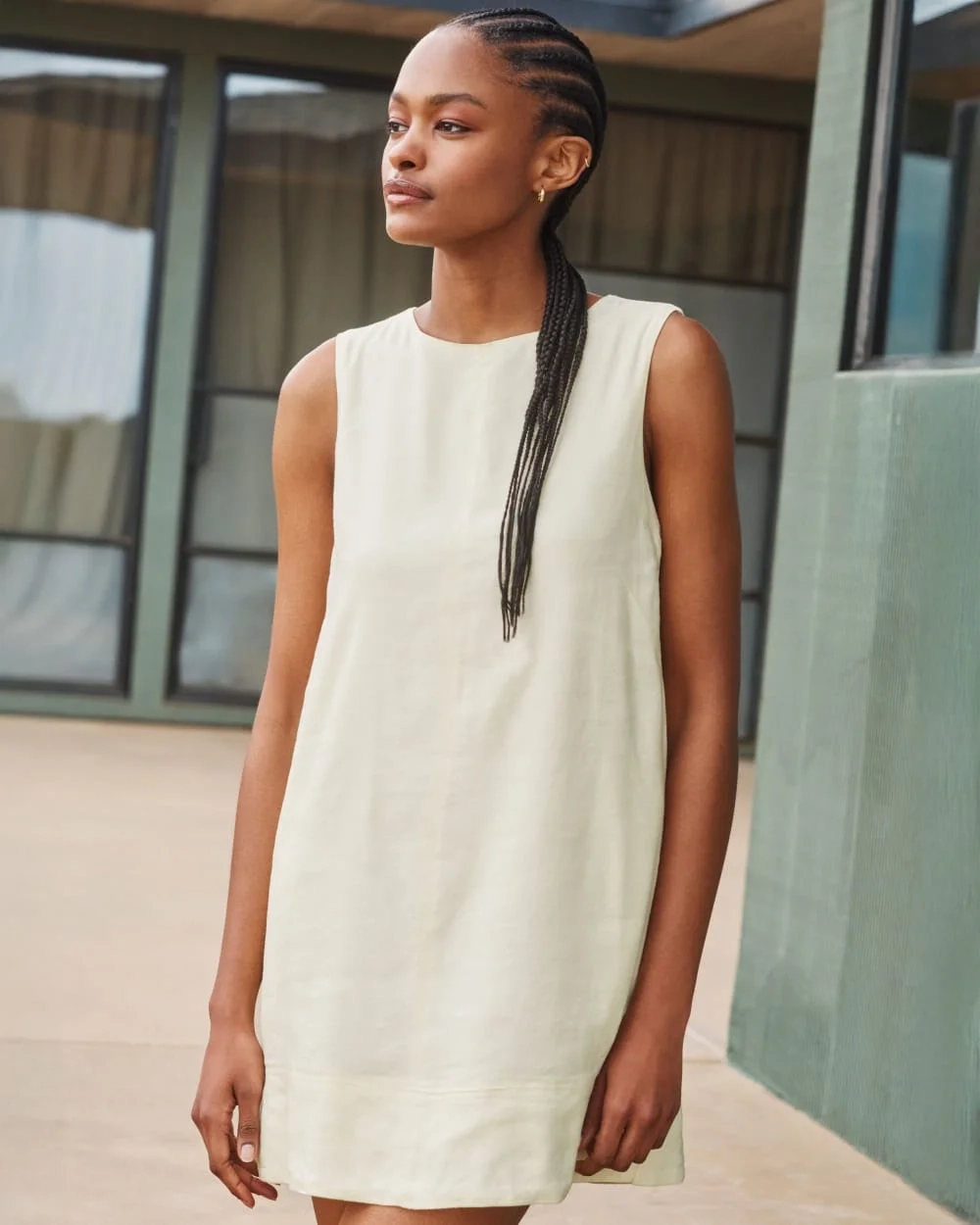The Shift Dress in Stretch Linen | Light Yellow (5)