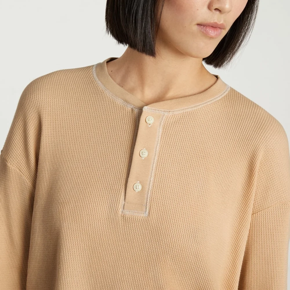 The Organic Cotton Waffle Henley | Sesame (4)