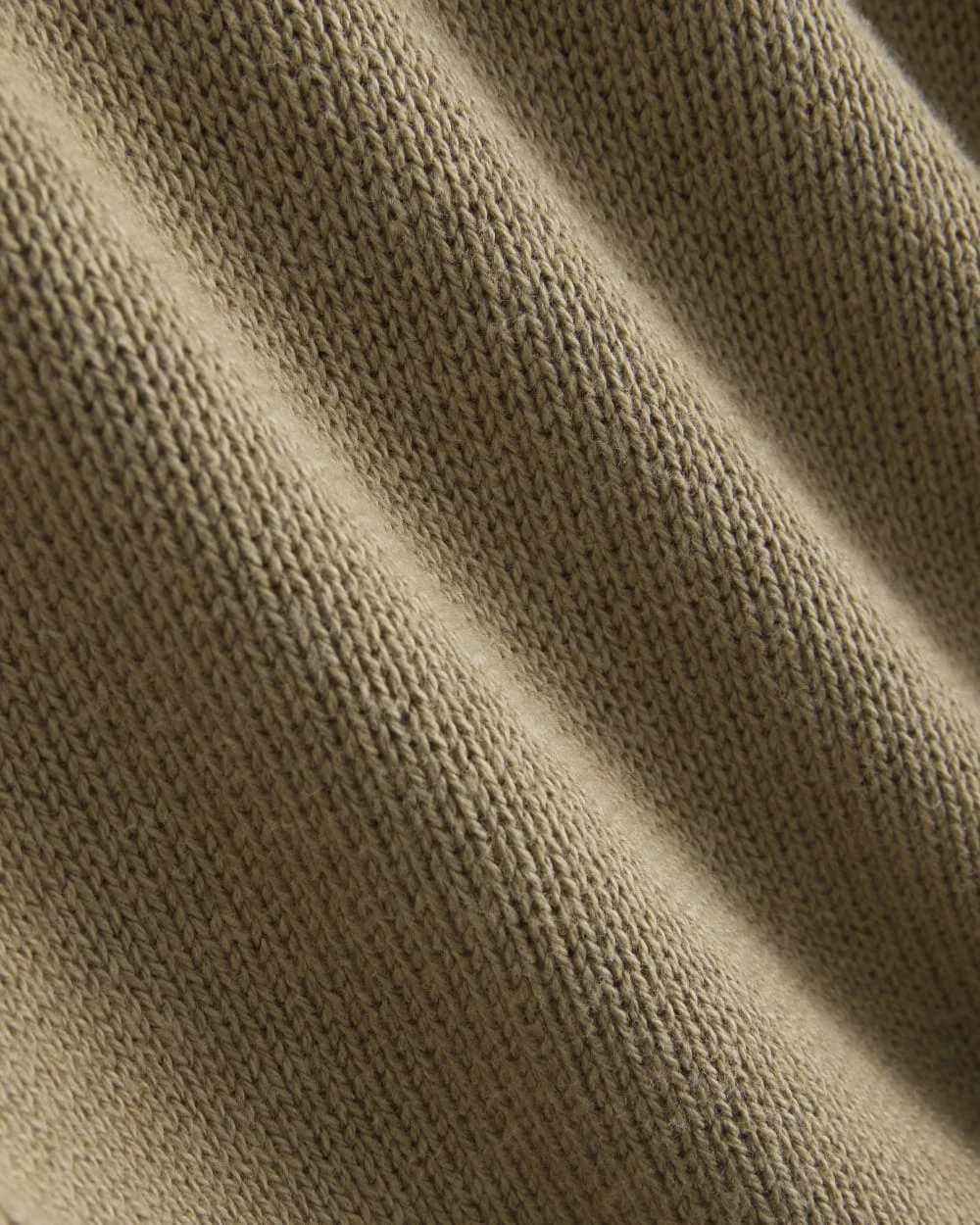 The Boxy Turtleneck in Everyday Cotton | Dark Heathered Camel (5)