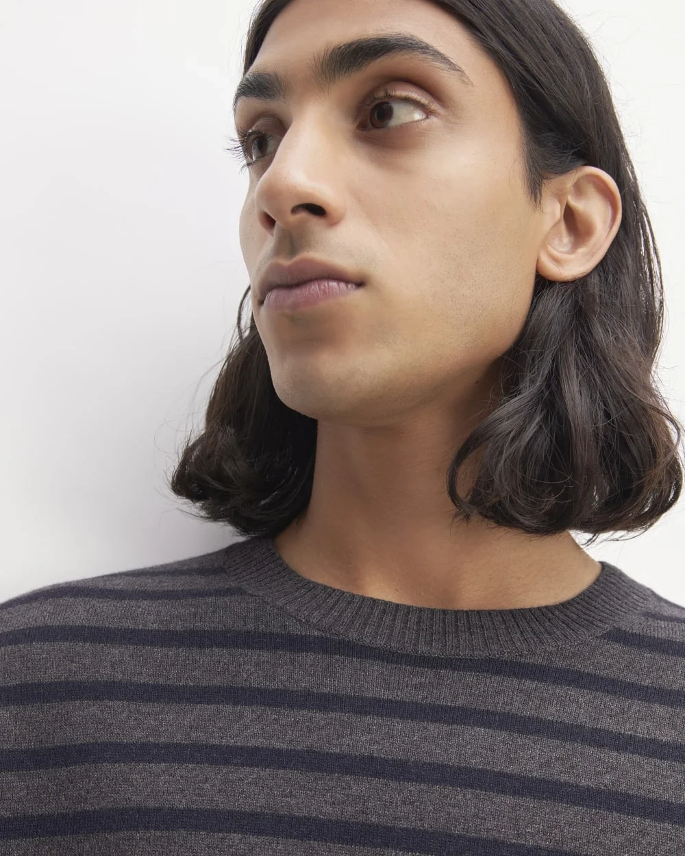 The No-Sweat Sweater | Uniform | Heathered Midnight / Heathered Ash (4)