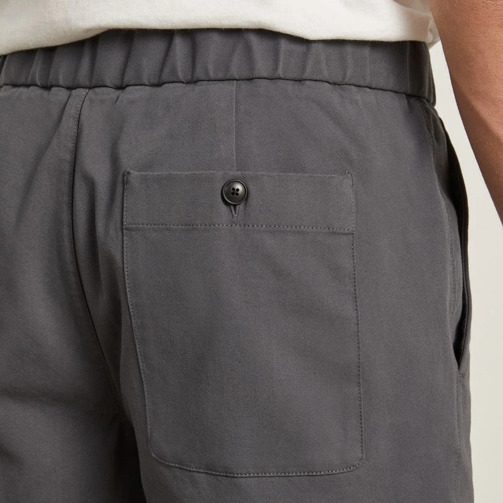The Pull-On Performance Chino Short | Slate (4)