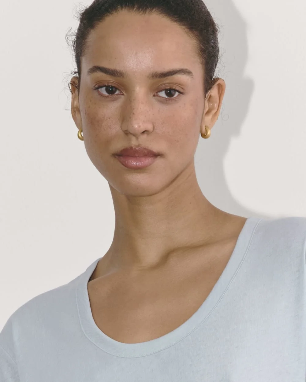 The Air Scoop-Neck Tee | Blue Slate (5)