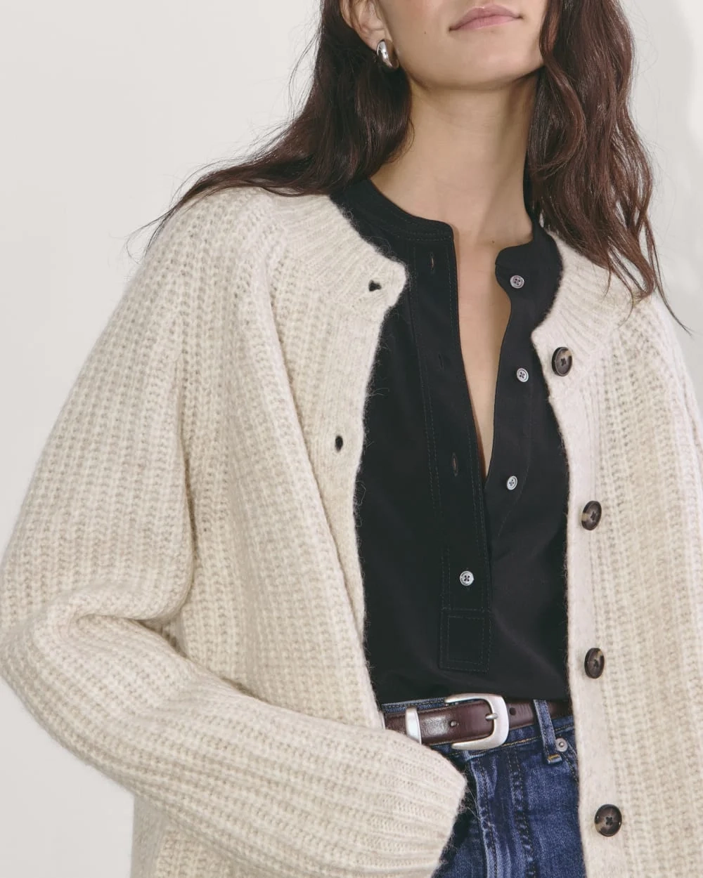 The Fisherman Cardigan in Cloud | Heathered Oat (5)