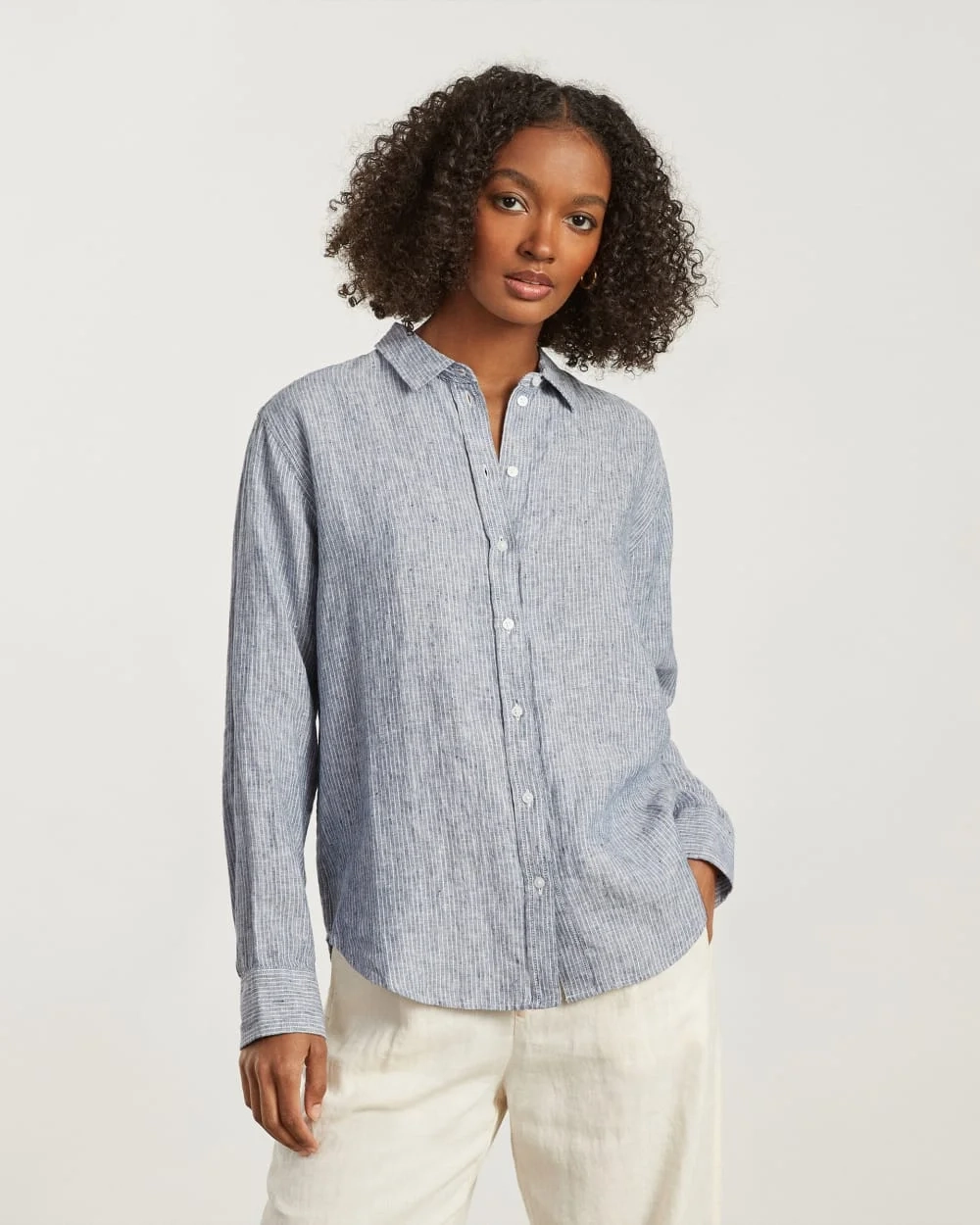 The Must-Have Shirt in Linen | Blue Pinstripe (6)
