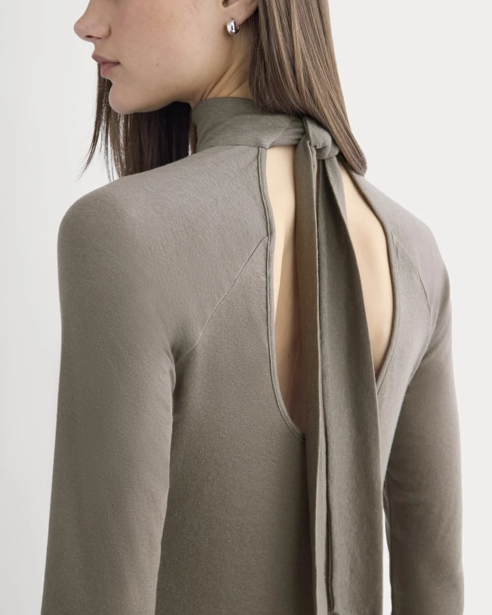 Tie-Neck Top in Butterluxe | Taupe (4)